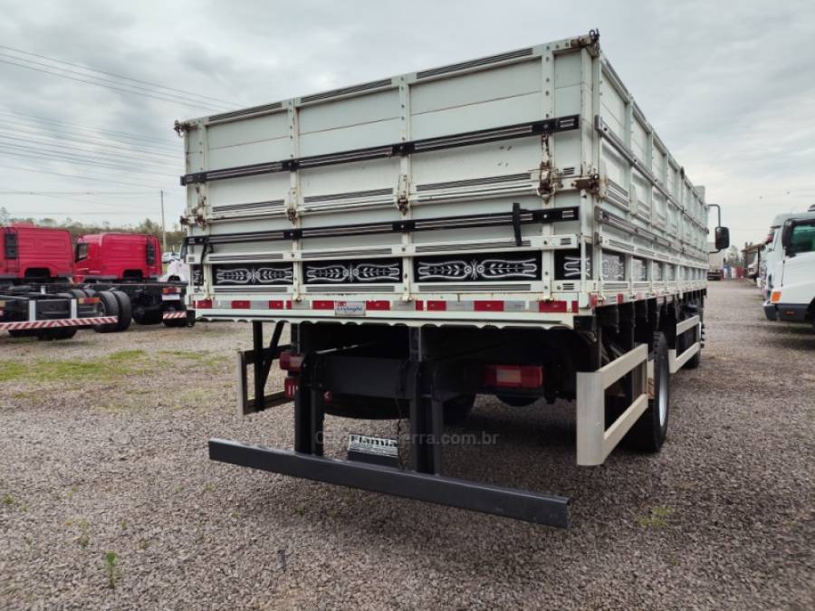 VOLVO - VM - 2013/2013 - Branca - Sob Consulta