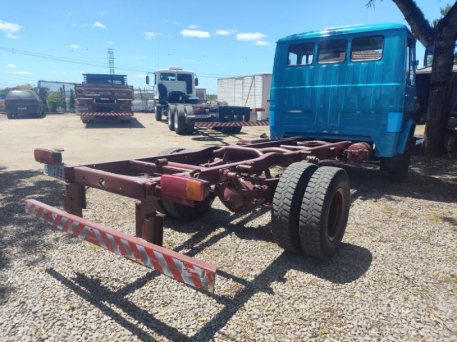 MERCEDES-BENZ - 608 - 1976/1976 - Azul - Sob Consulta