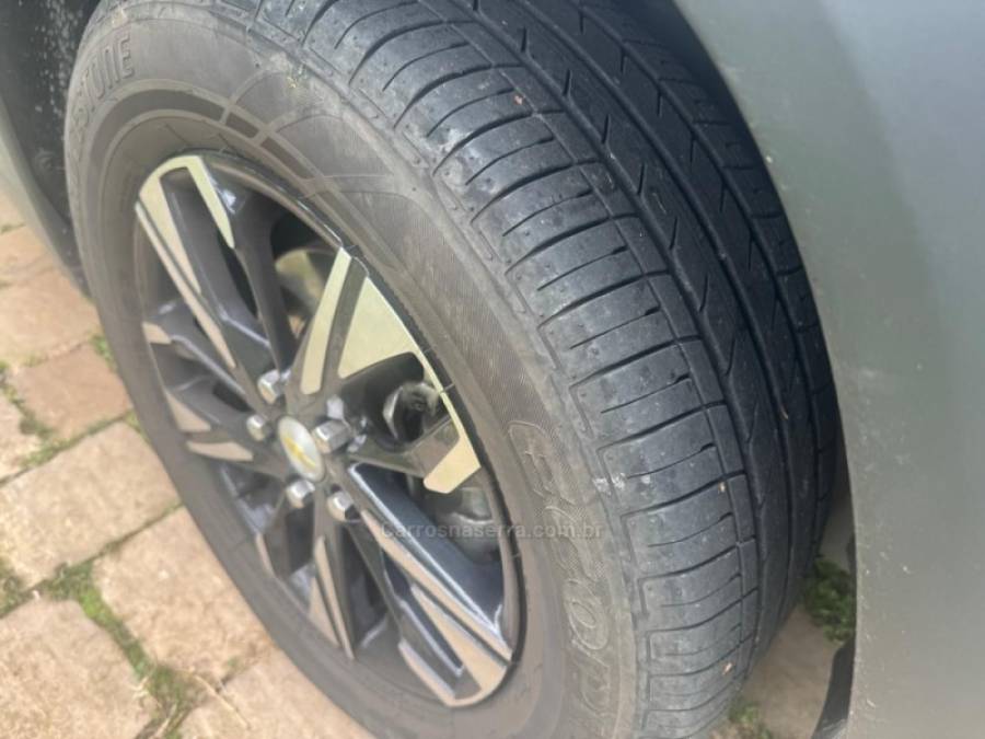 CHEVROLET - TRACKER - 2022/2022 - Cinza - R$ 92.000,00