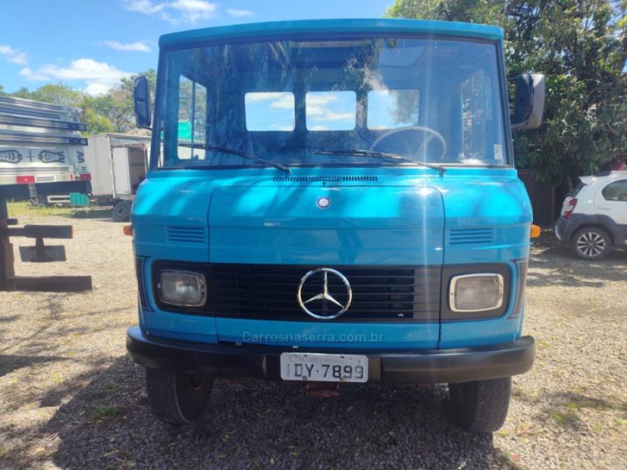 MERCEDES-BENZ - 608 - 1976/1976 - Azul - Sob Consulta