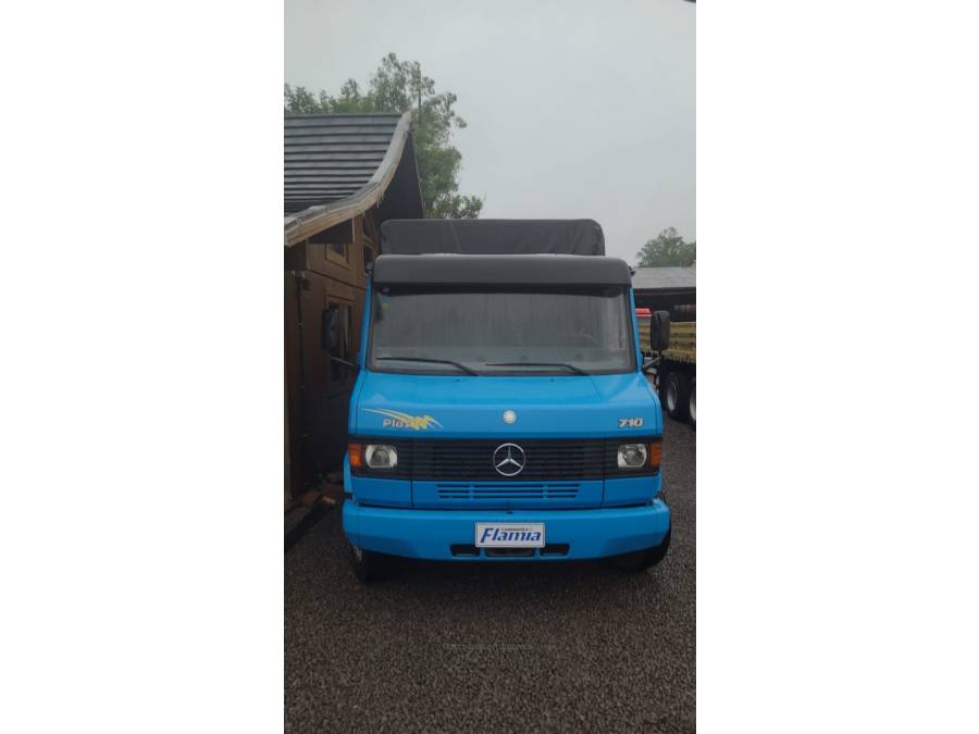 MERCEDES-BENZ - 710 PLUS - 2005/2005 - Azul - Sob Consulta