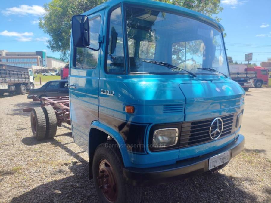 MERCEDES-BENZ - 608 - 1976/1976 - Azul - Sob Consulta