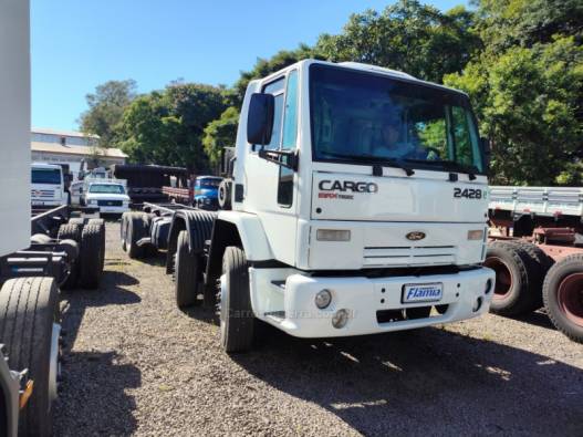 FORD - CARGO 2428 - 2008/2008 - Branca - Sob Consulta