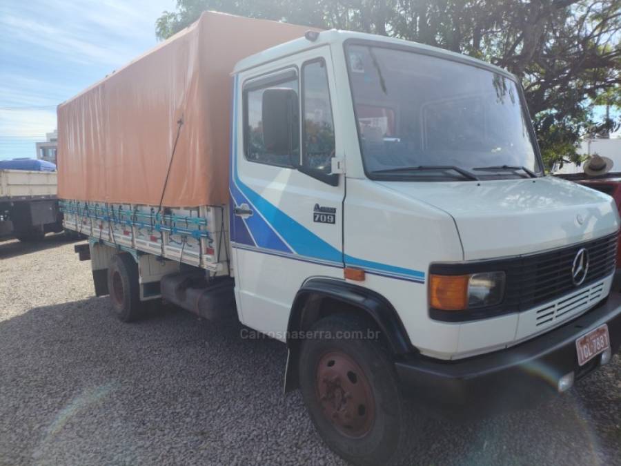 MERCEDES-BENZ - 709 - 1994/1994 - Branca - Sob Consulta