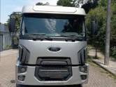FORD - CARGO 2422 - 2011/2012 - Prata - R$ 310.000,00