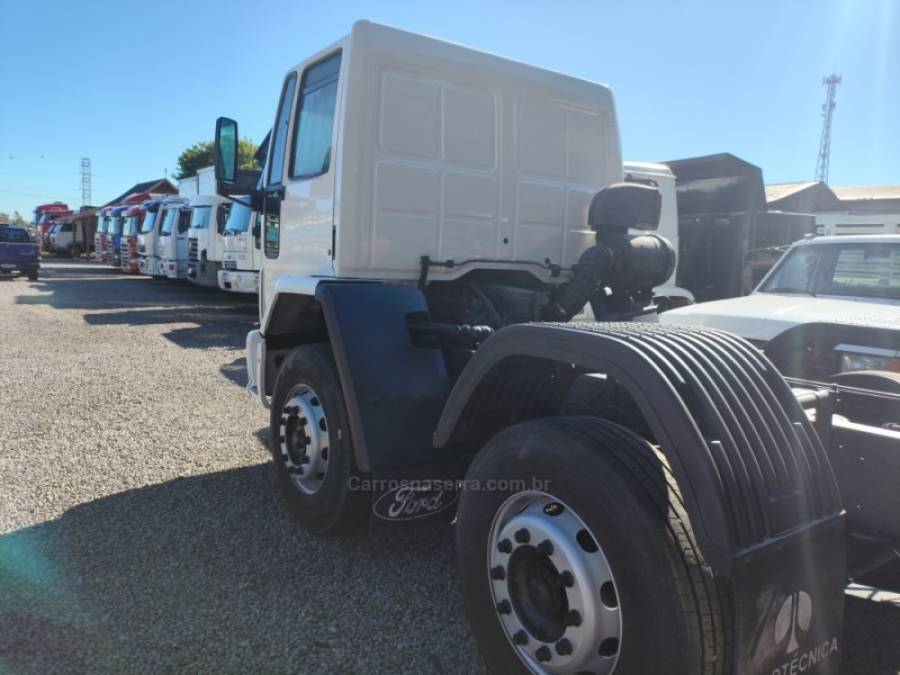 FORD - CARGO 2428 - 2008/2008 - Branca - Sob Consulta