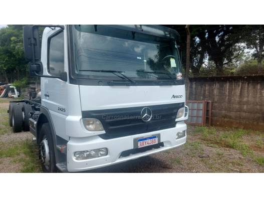 MERCEDES-BENZ - ATEGO 2425 - 2009/2009 - Branca - Sob Consulta